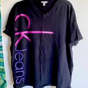 Calvin Klein T-Shirt